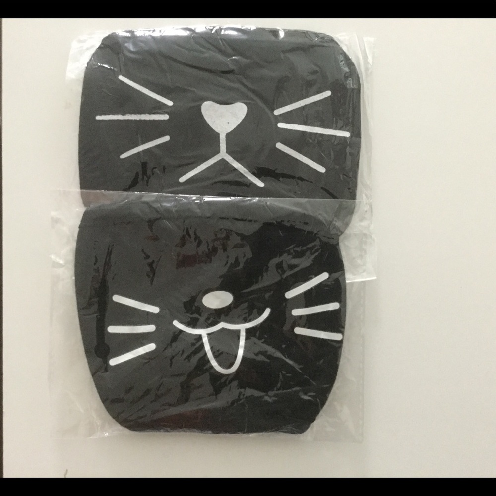 2 Kawaii Cat Face Masks